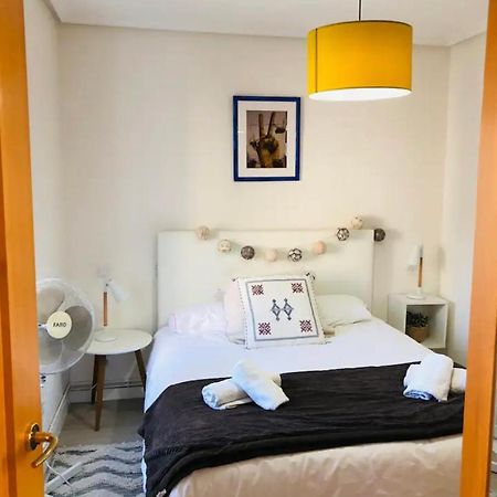 Lovely Port Apartement Сан Себастиан Екстериор снимка