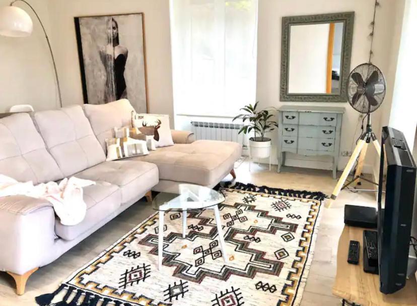 Lovely Port Apartement Сан Себастиан Екстериор снимка